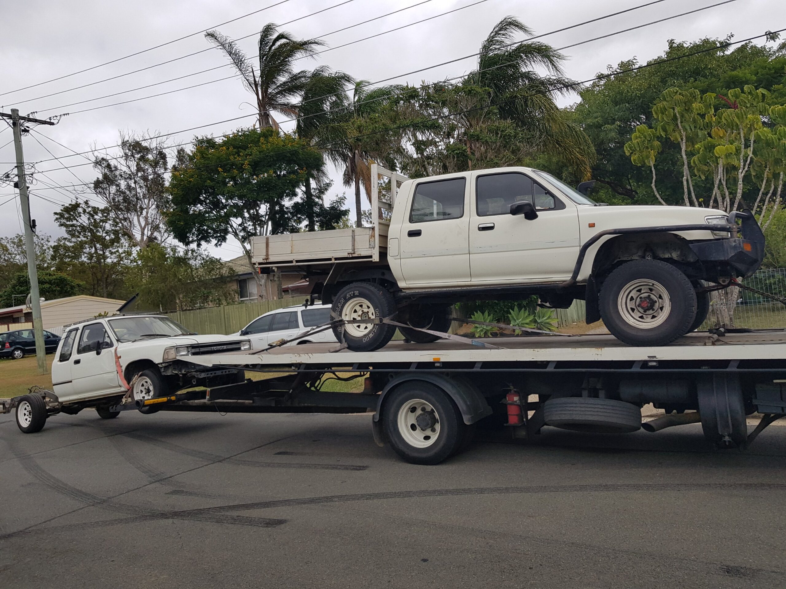 cash for cars Sunshine Coast car removal towing scrap car removal for cash Nambour Gympie